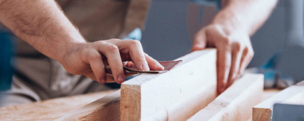 Installer des tasseaux en bois