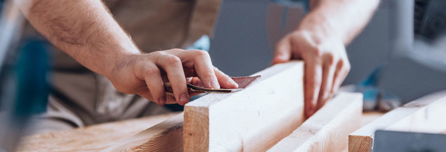 Installer des tasseaux en bois